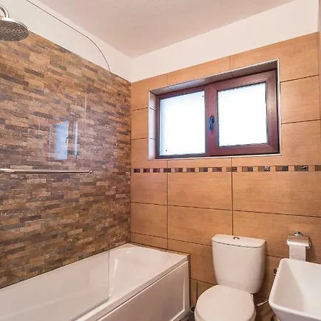 Luxury New Two Bedroom Appartement